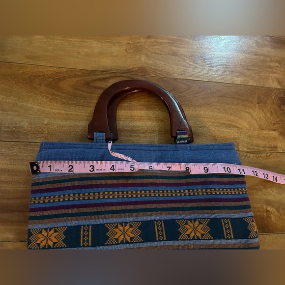 Halys Handwoven stripped abstract pattern mini Handbag - Picture 8 of 10